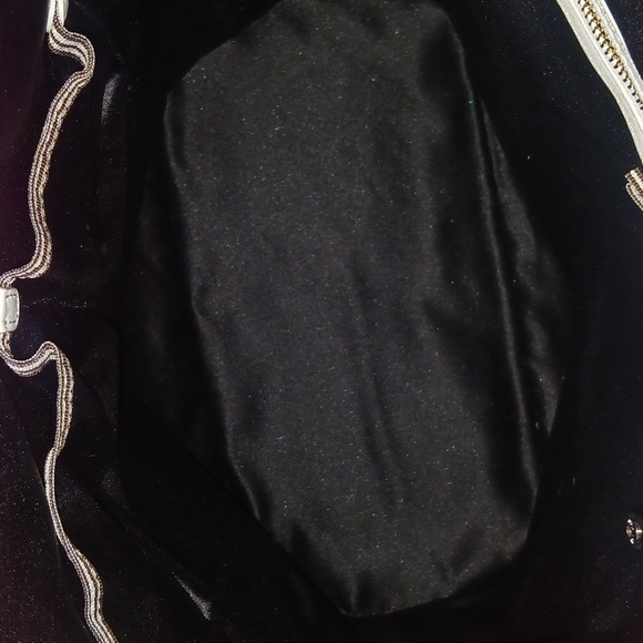 Henri Bendel Vibrant Pink Hobo Shoulder Bag - Picture 9 of 10